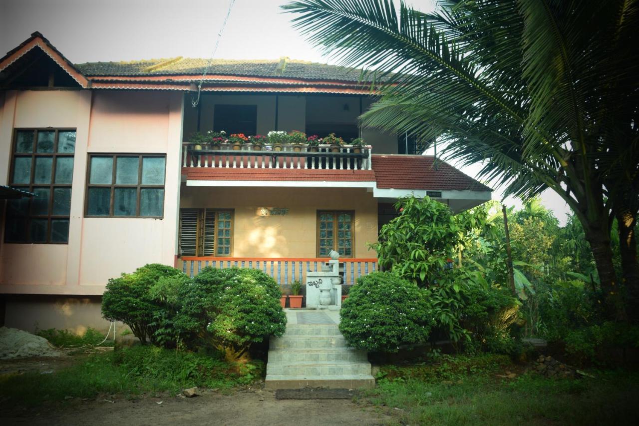 Ibbani Homestay, Siddapur Exteriör bild